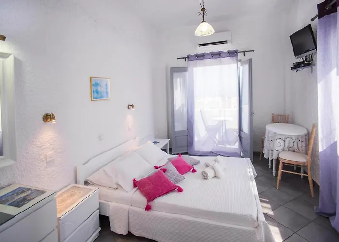 斯玛鲁拉别墅 * 菲罗斯特法尼